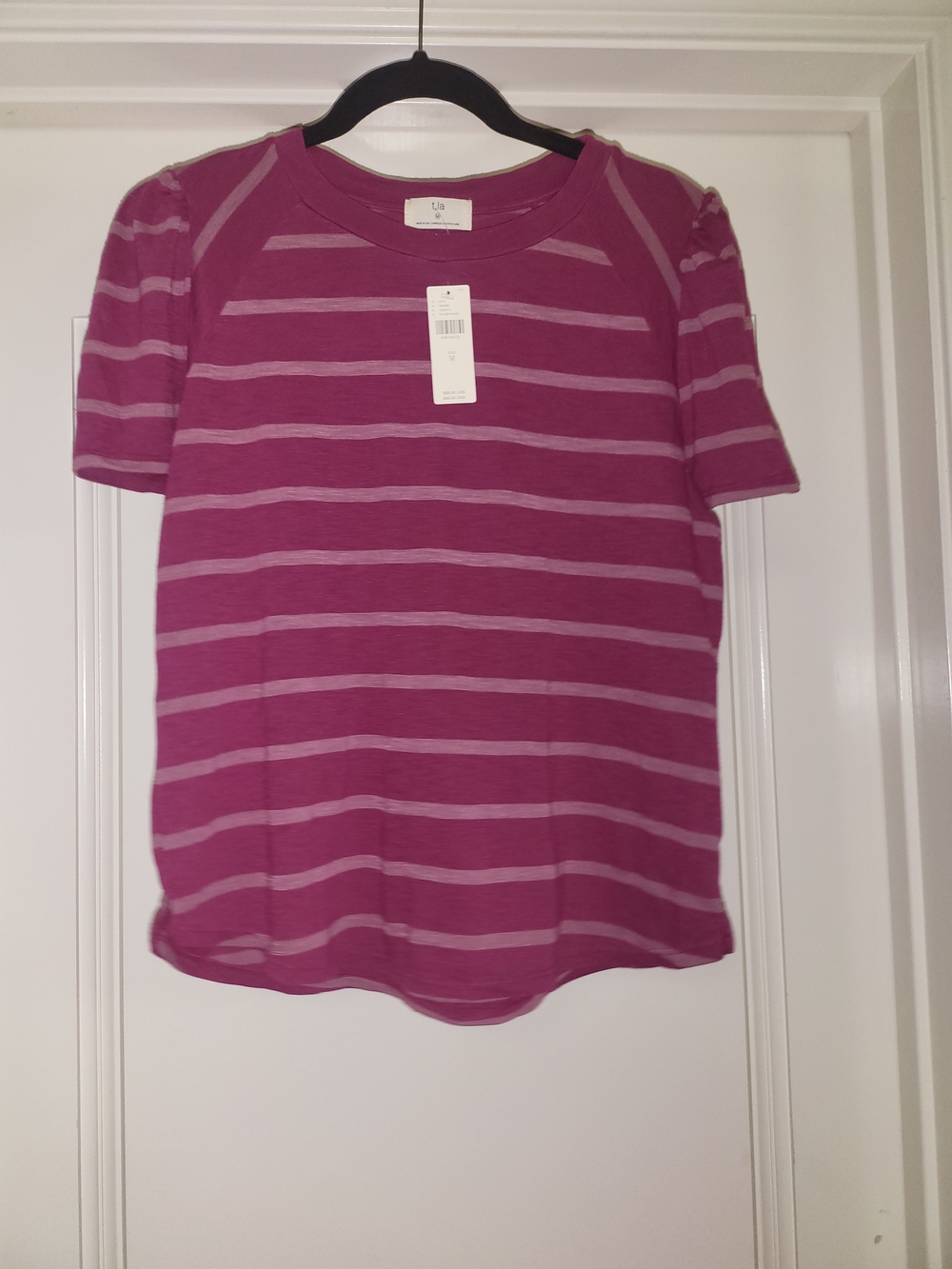 T.La Plum Striped Crewneck Tee NWT Size Medium